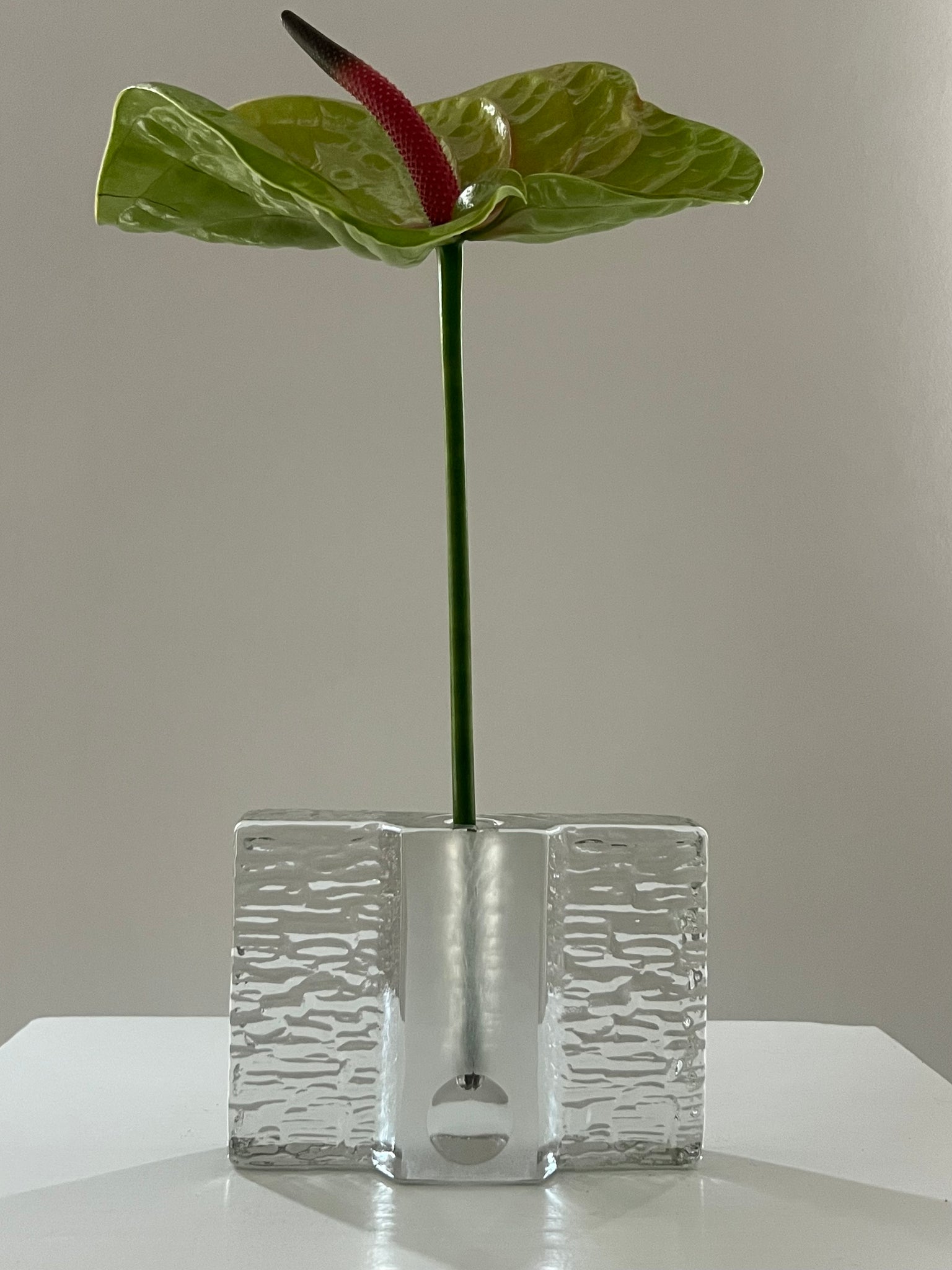 Vintage Walther solifleur vase