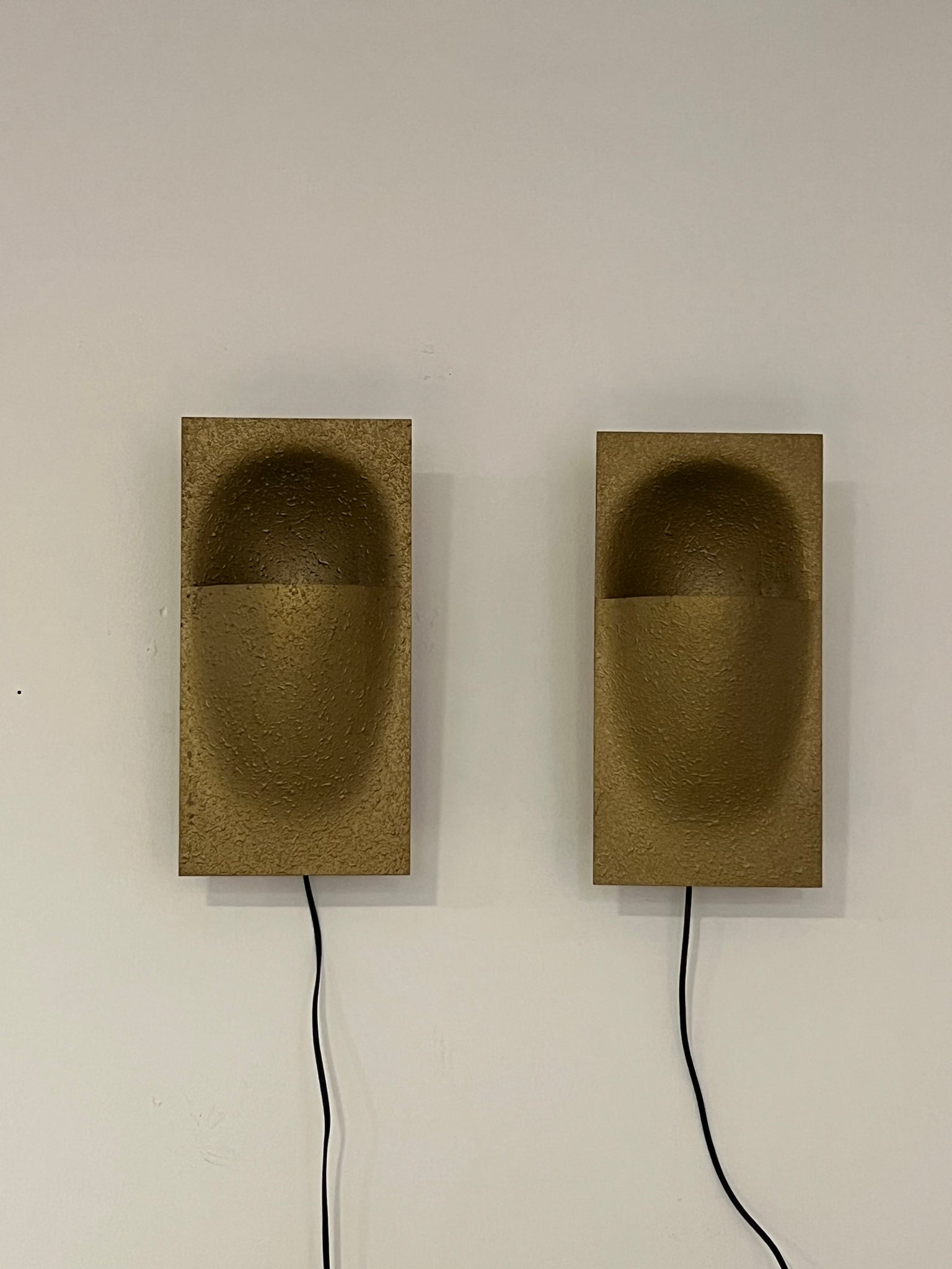 Raak Amsterdam “Balance” wall lamp – Model C-1550 by Bertrand Balas