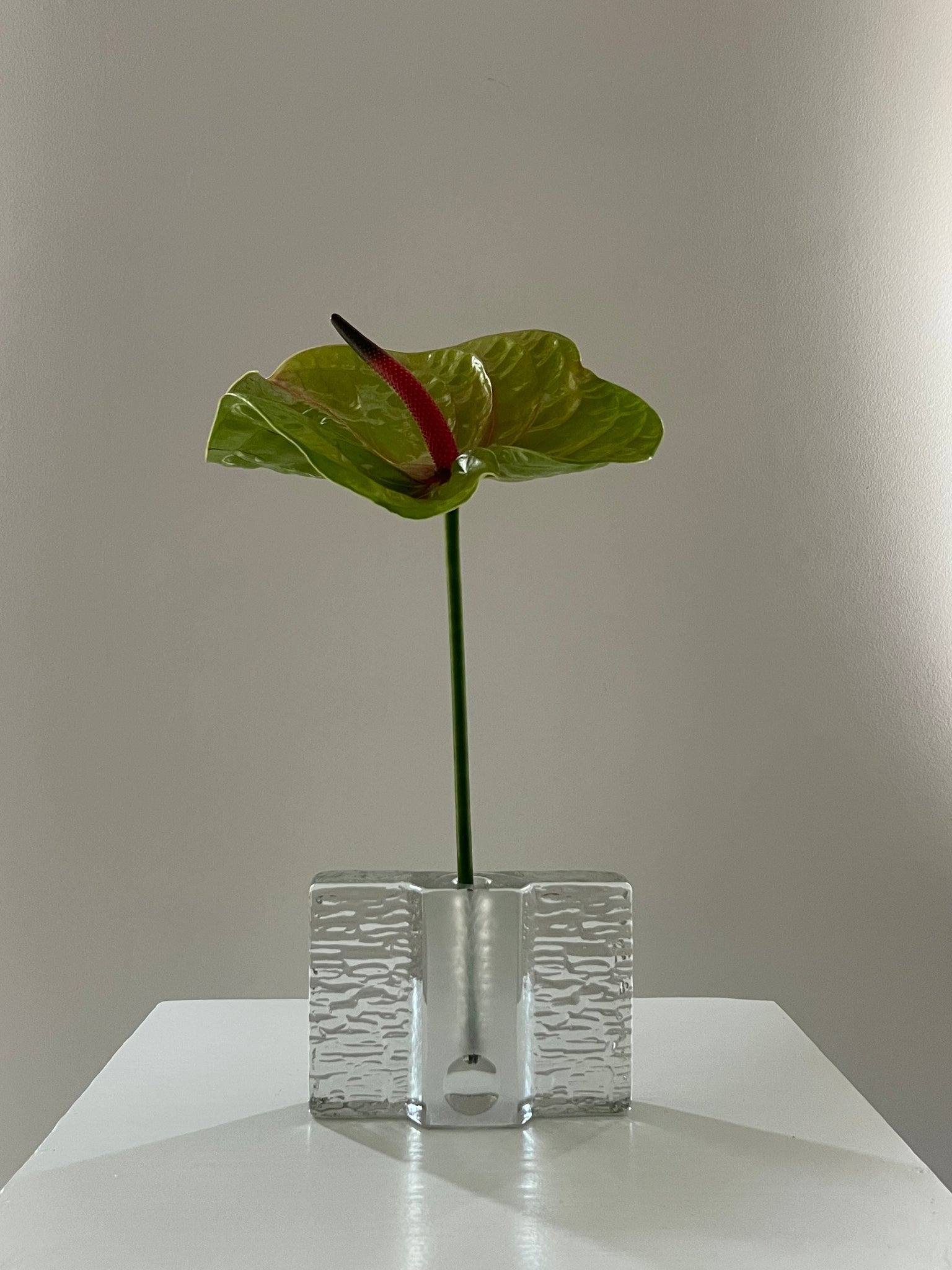 Vintage Walther solifleur vase