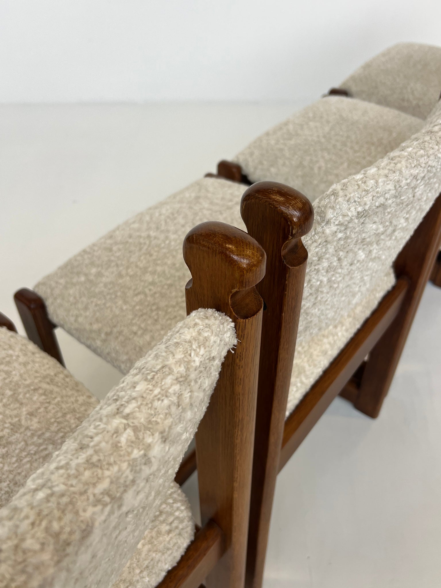 Set of 4 vintage oak dining chairs