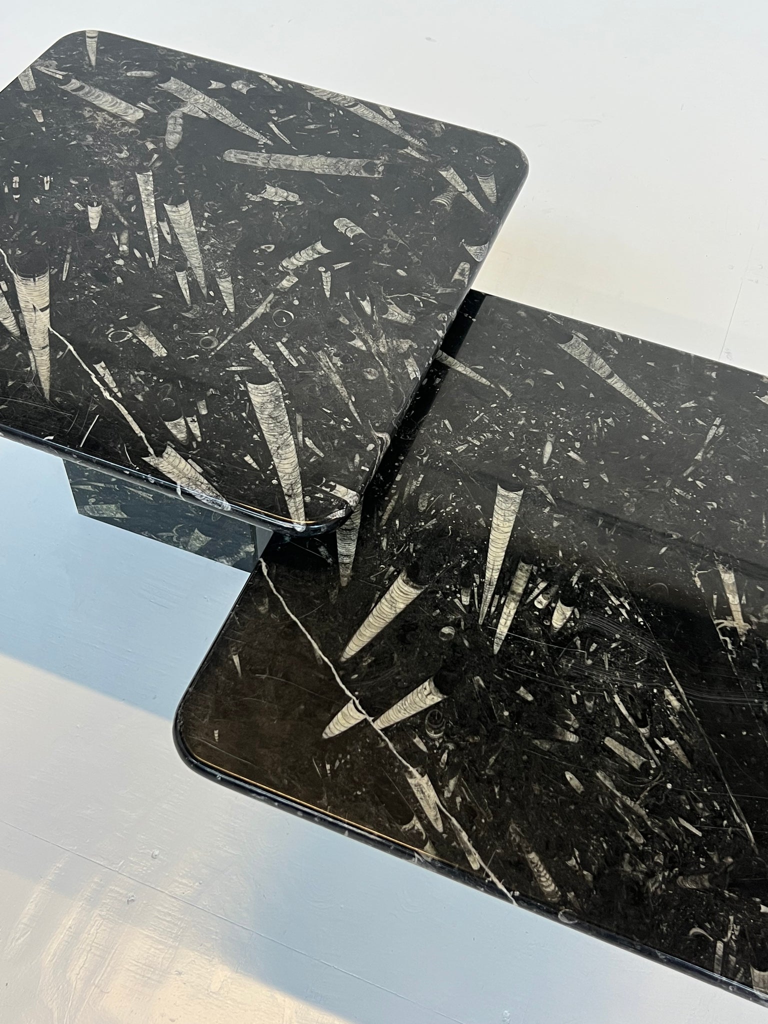 Set of 2 vintage fossil marble side tables