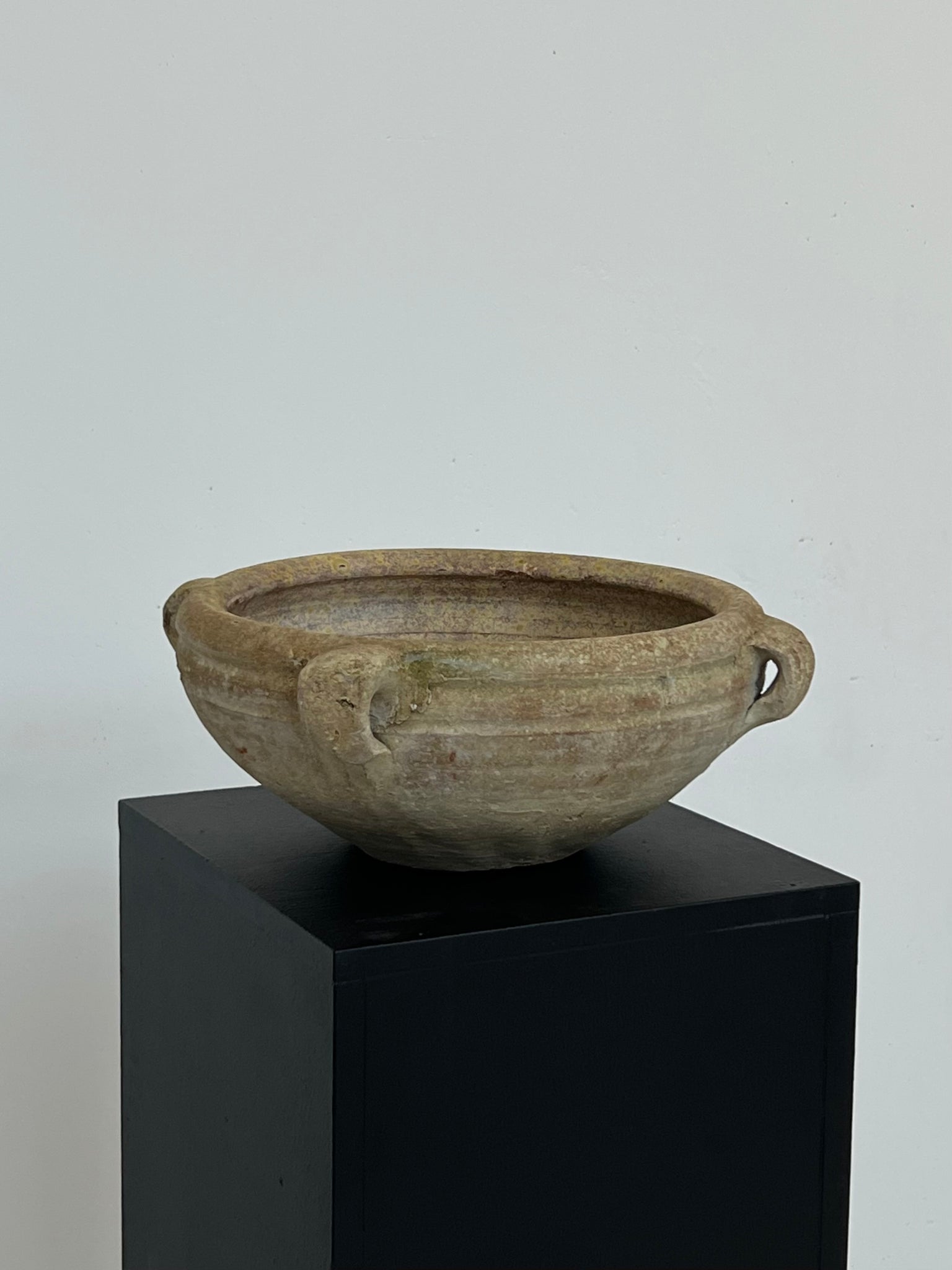 Vintage ceramic planter with handles