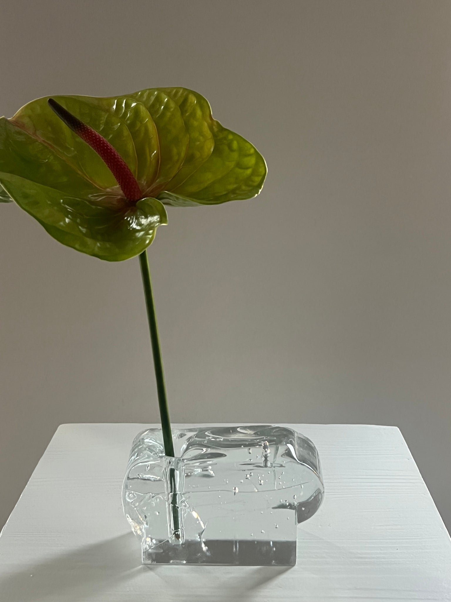 Vintage solifleur glass vase