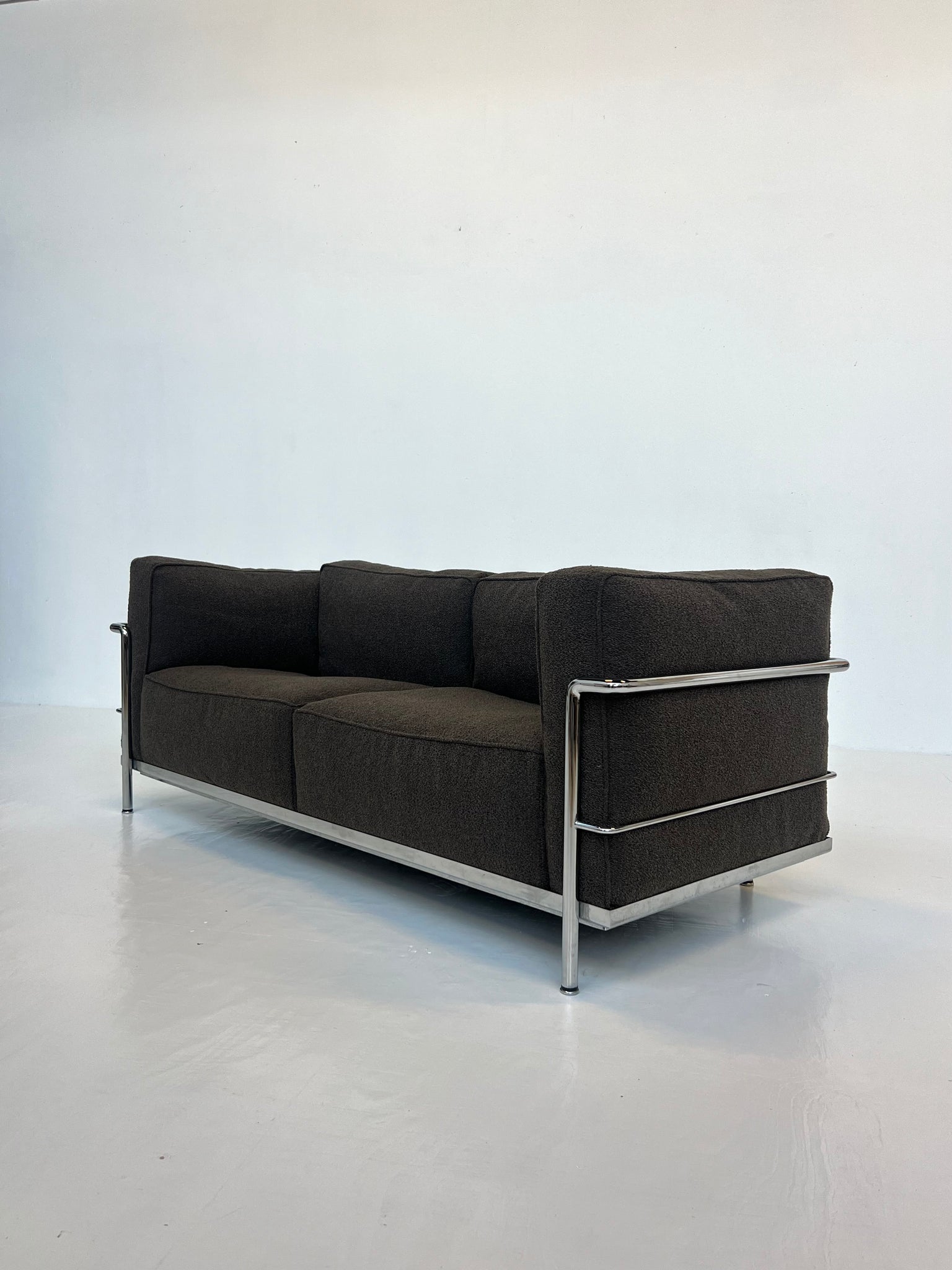 Cassina LC3 tweezitsbank
