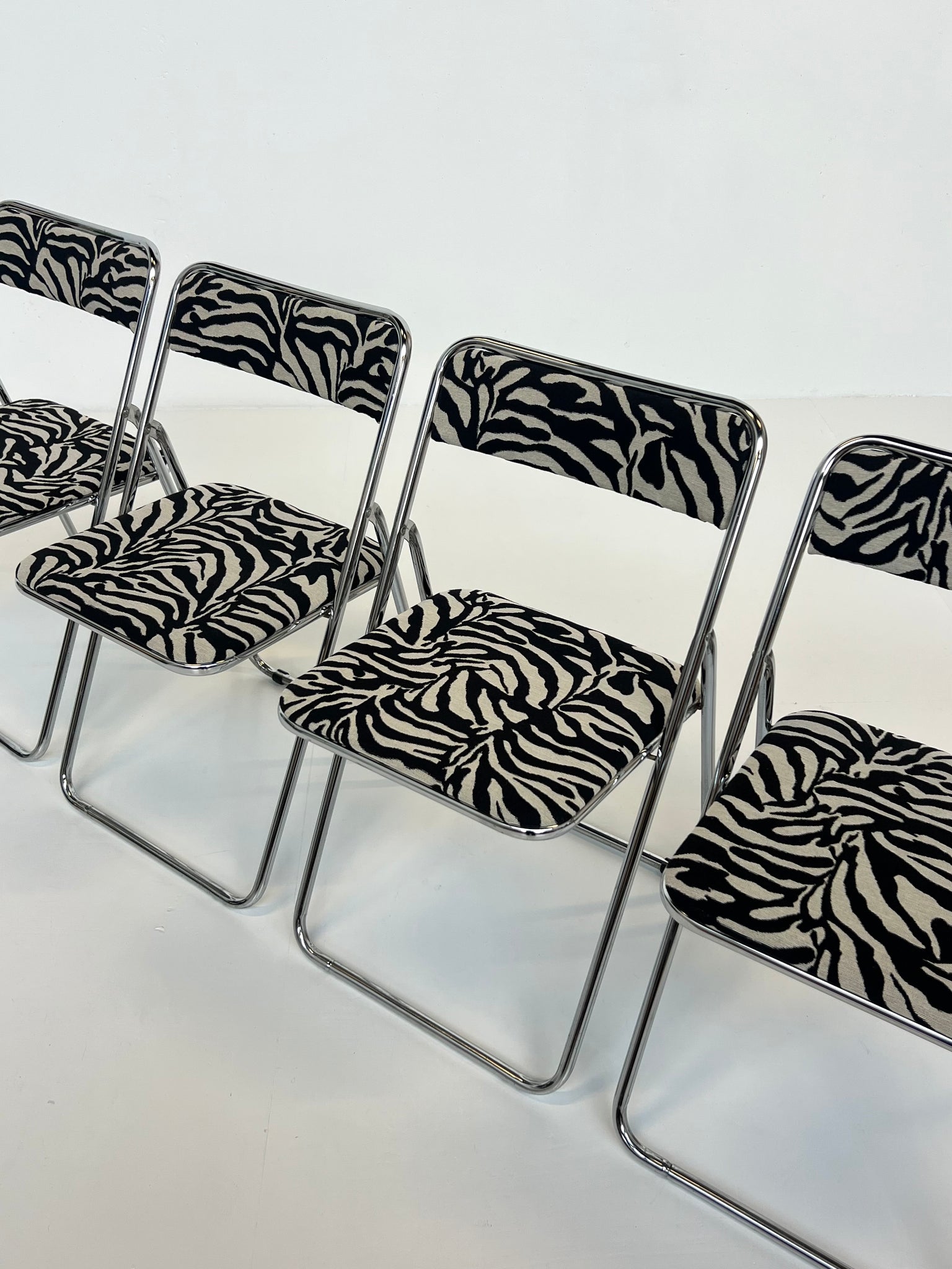 Vintage klapstoel - zebraprint bekleding