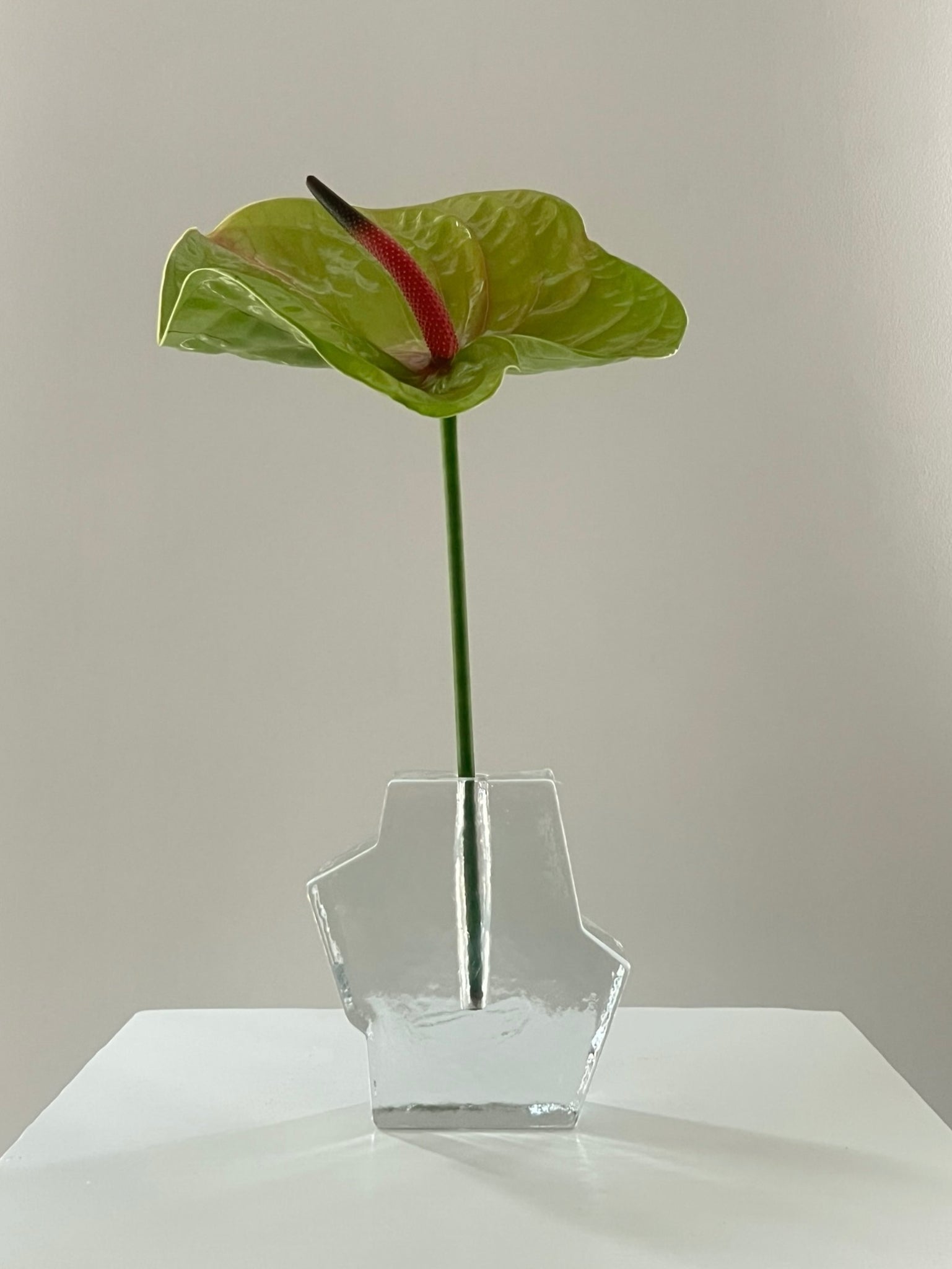 Vintage solifleur vase