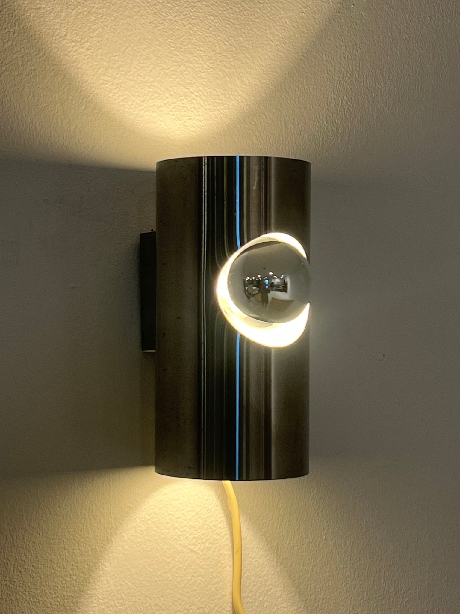 Vintage space age wall lamp