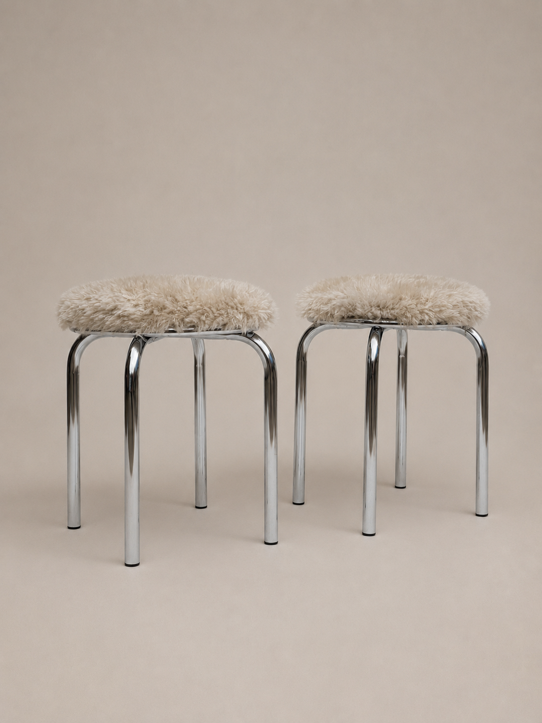 Set of 2 vintage stools with tubular frame and fluffy upholstery ...