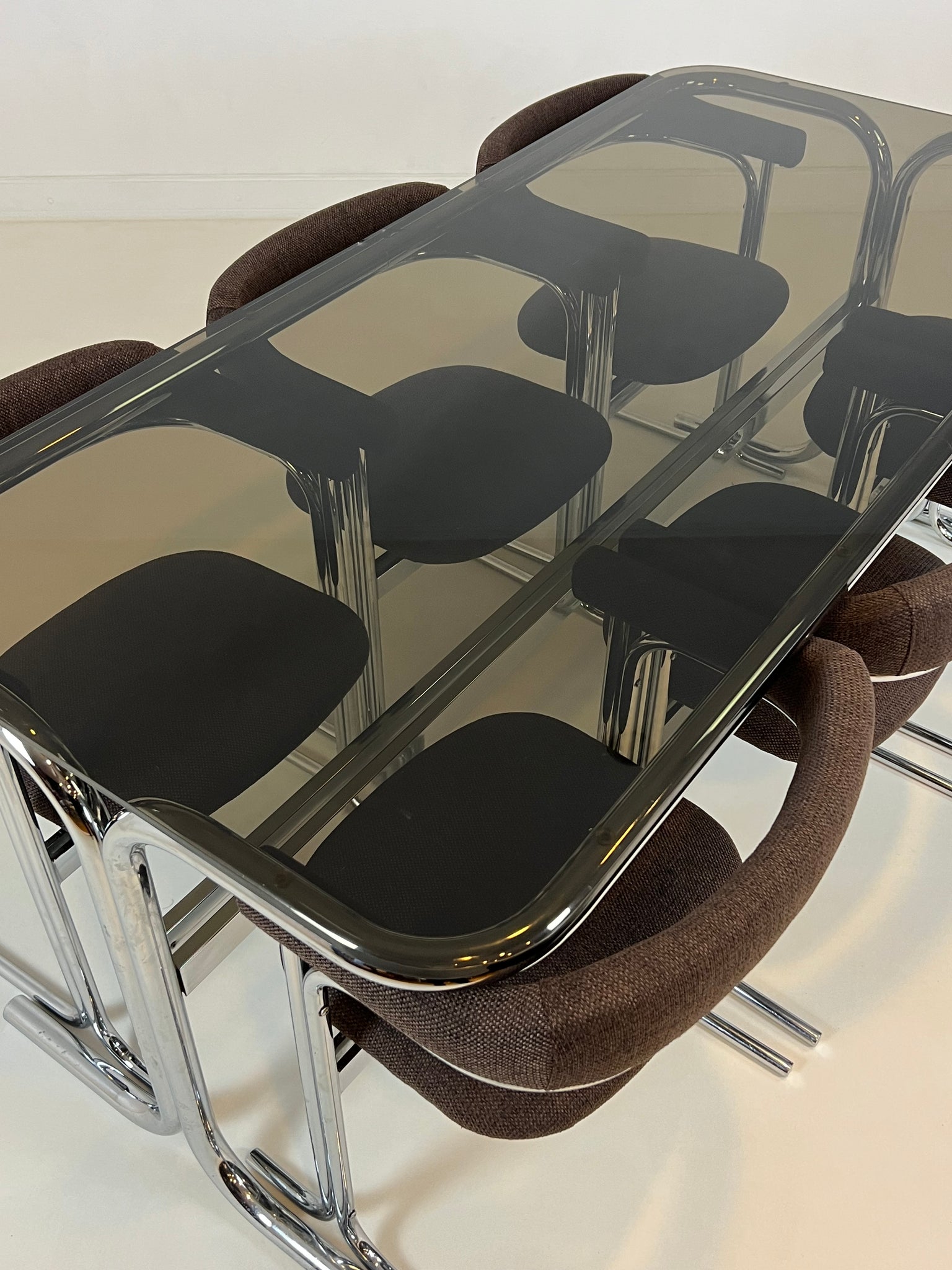 Set of 6 vintage dining chairs - 1970's