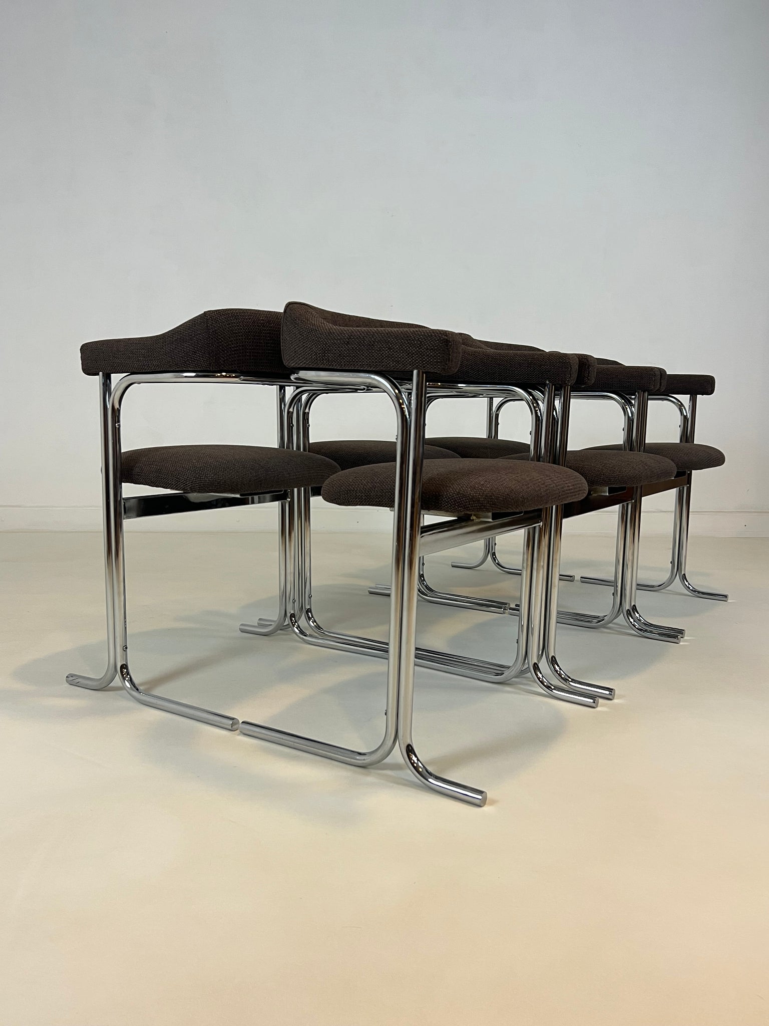 Set of 6 vintage dining chairs - 1970's