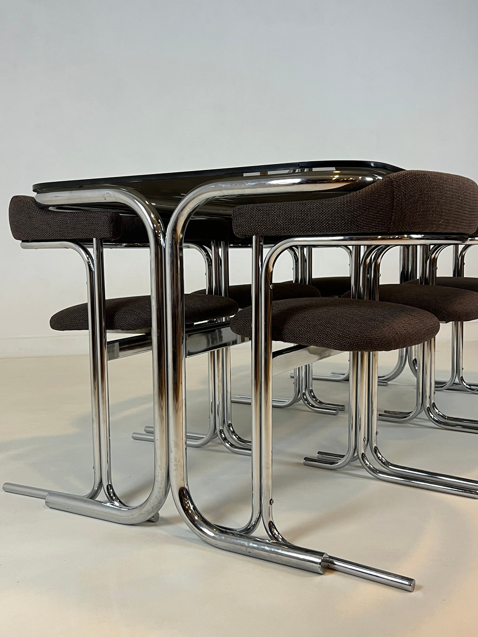 Set of 6 vintage dining chairs - 1970's