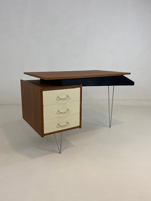 Vintage hairpin desk by Tijsseling Nijkerk