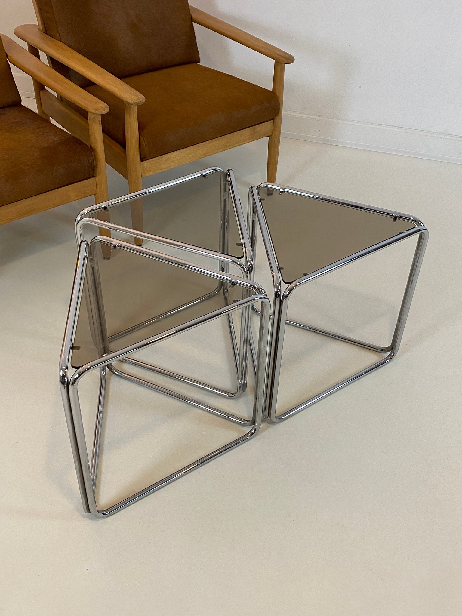 Set of 3 vintage side tables