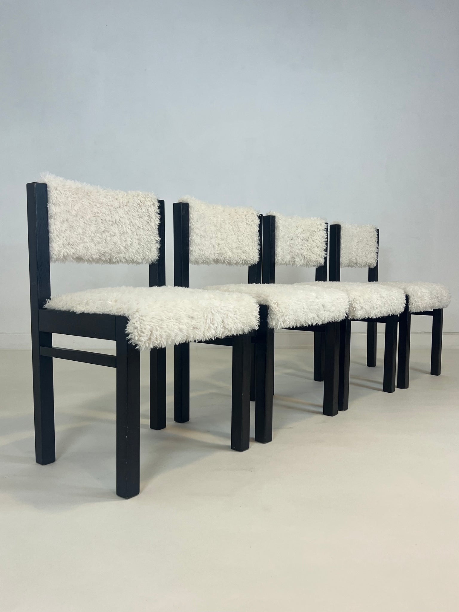 Vintage eetkamerstoelen