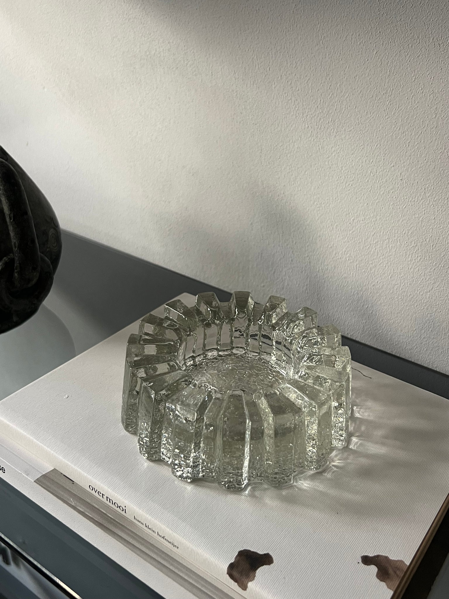 Vintage Pukeberg ice glass bowl