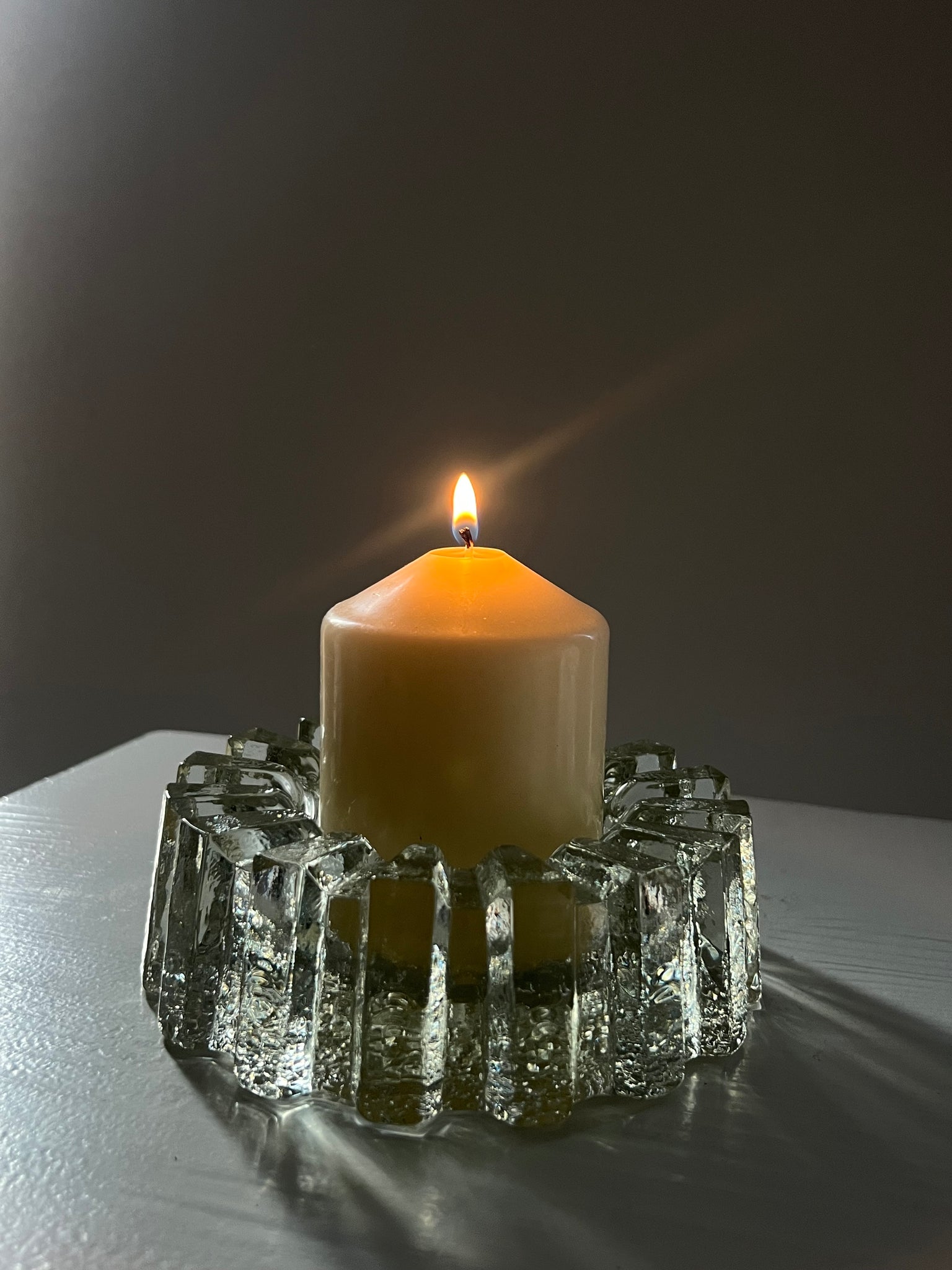 Vintage Pukeberg ice glass bowl