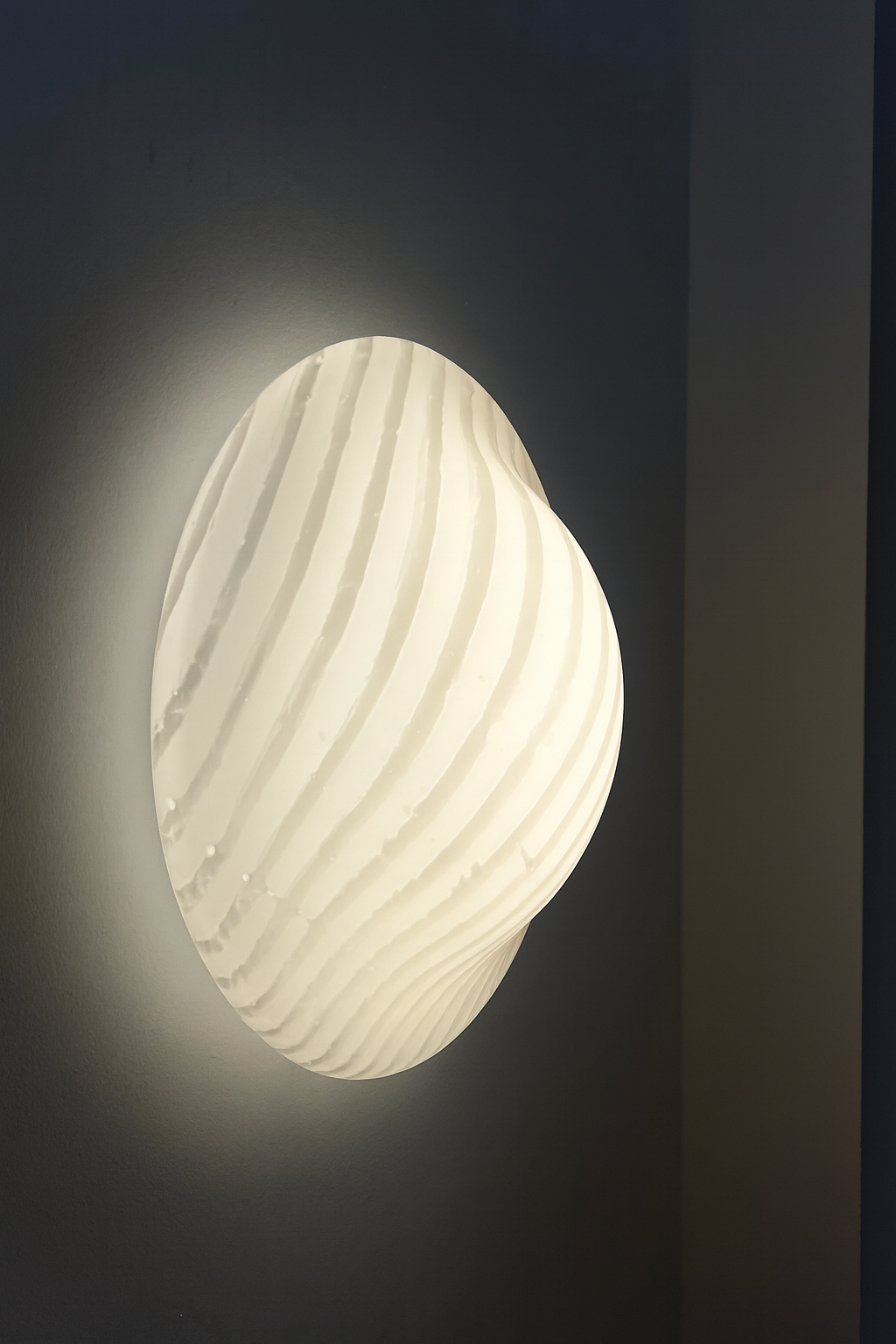 Peill & Putzler ceiling or wall lamp – Model "Zebra"