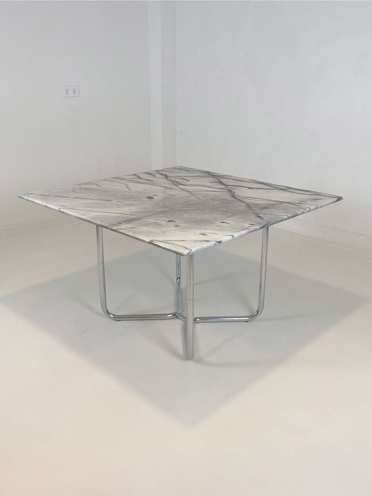 Vintage Carrara marble dining table with chrome tubular frame