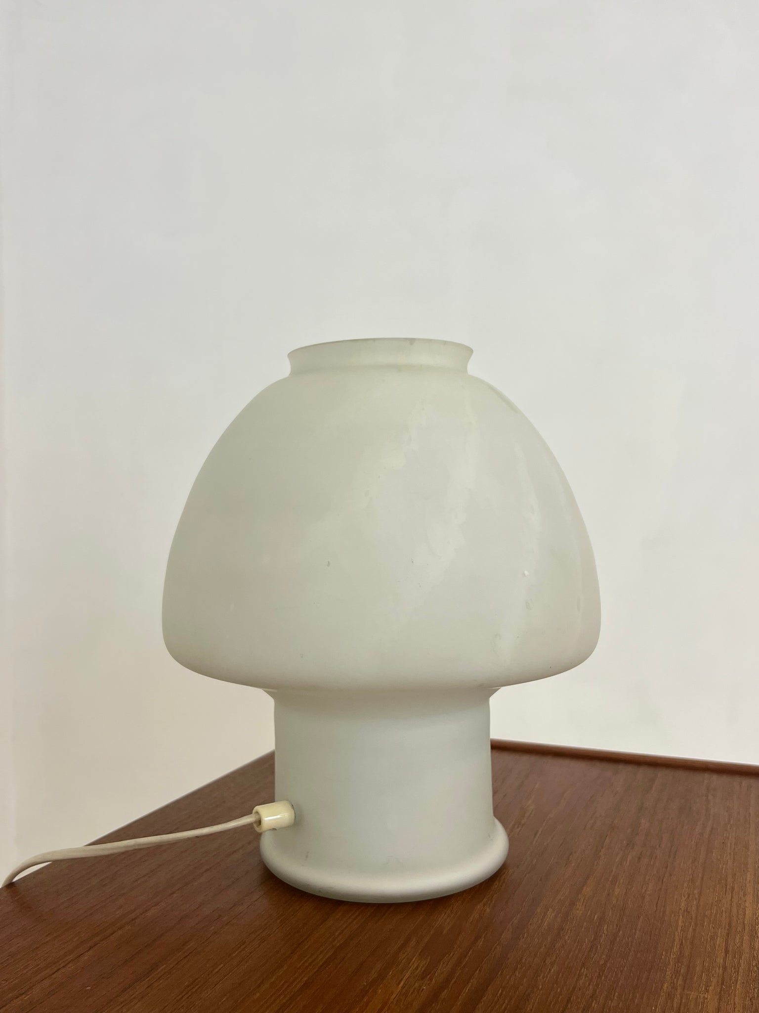 Vintage Murano-style mushroom table lamp