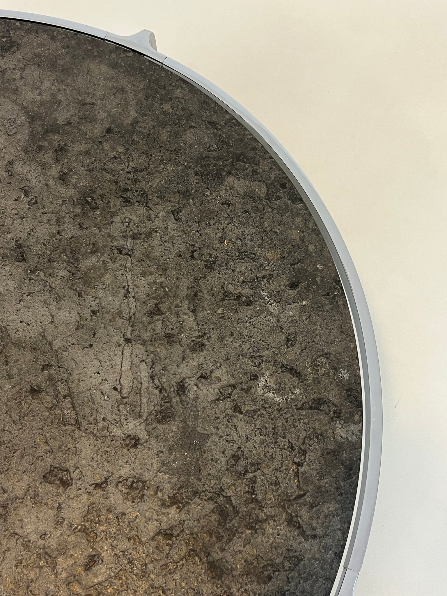 Vintage round coffee table – stone top