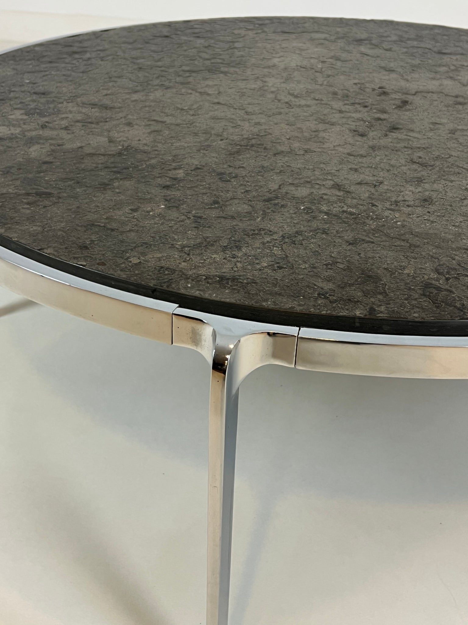 Vintage round coffee table – stone top