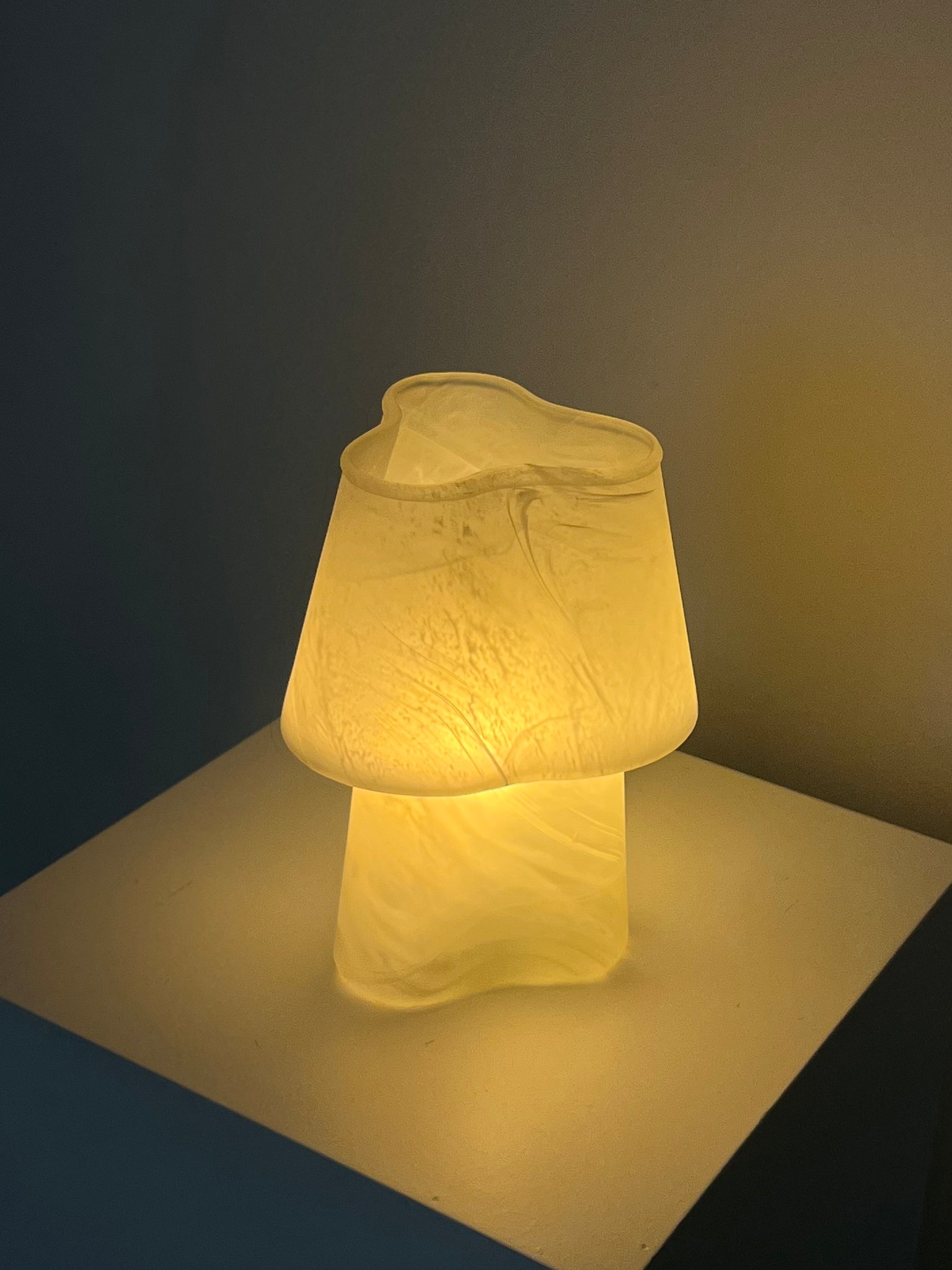X Vintage Murano glass table lamp