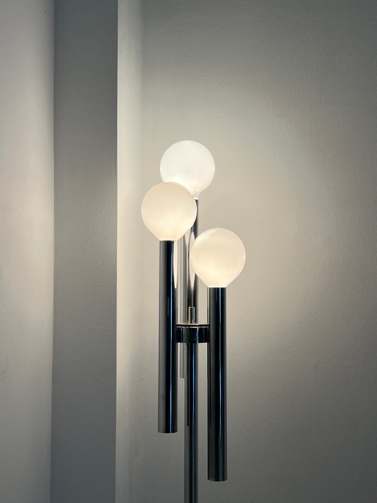 Vintage space age floor lamp