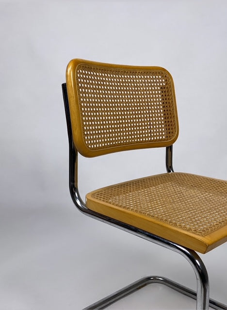 X Vintage webbing chair