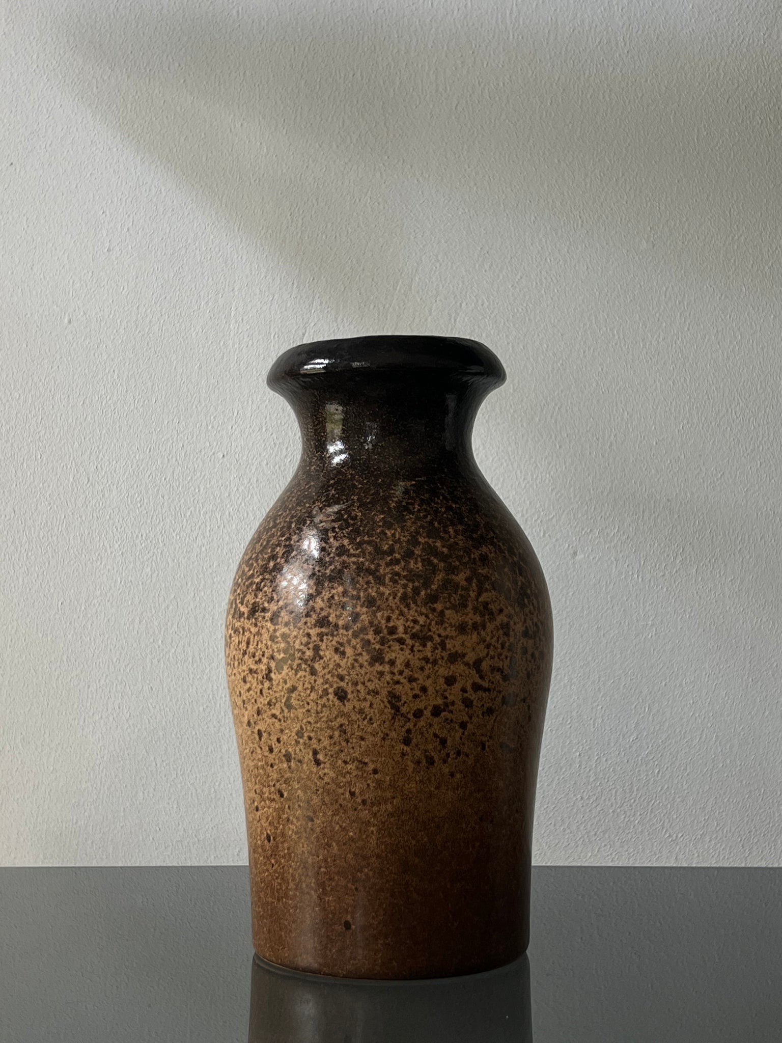 X Vintage west germany vase – speckled brown