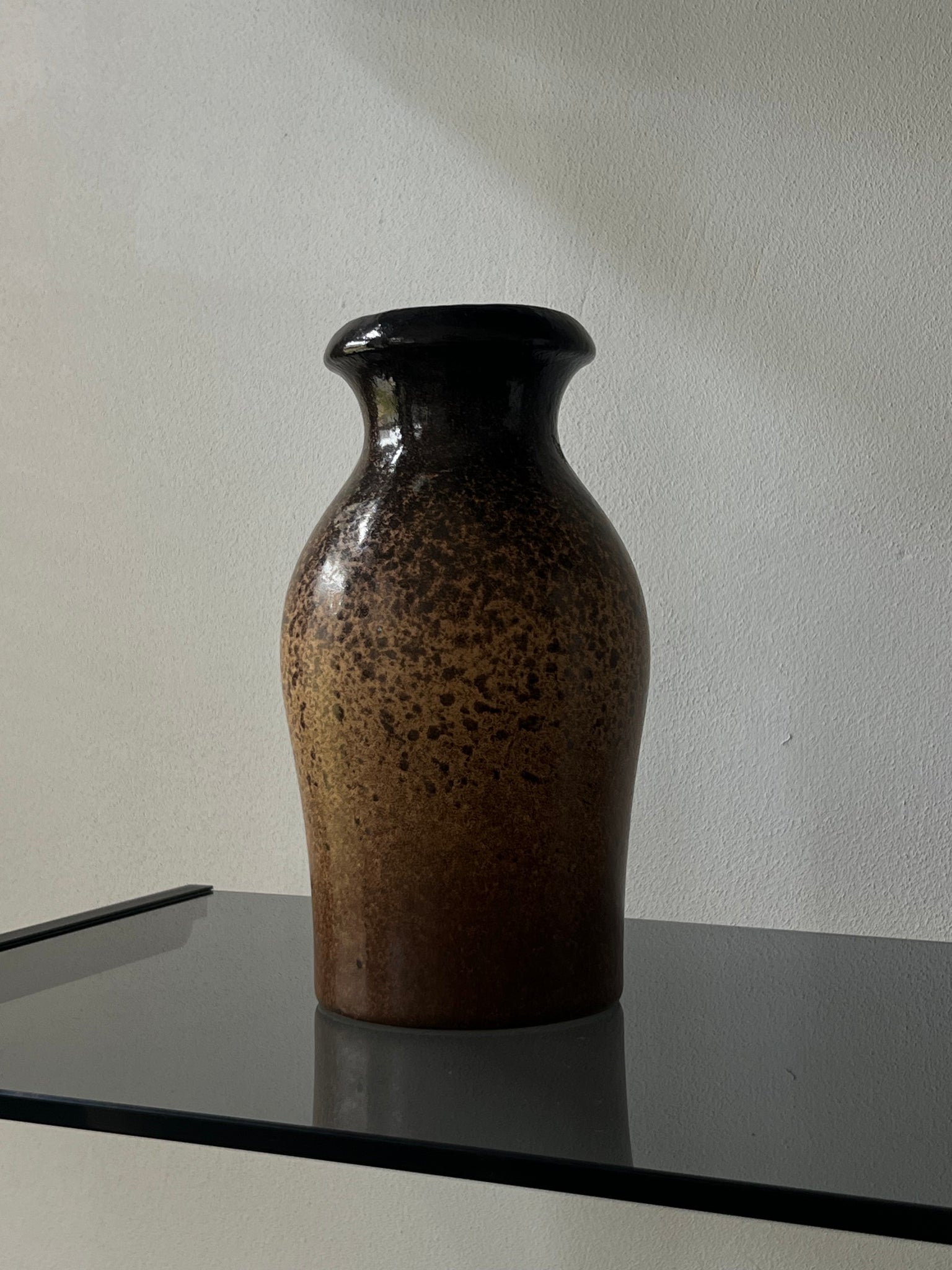 X Vintage west germany vase – speckled brown